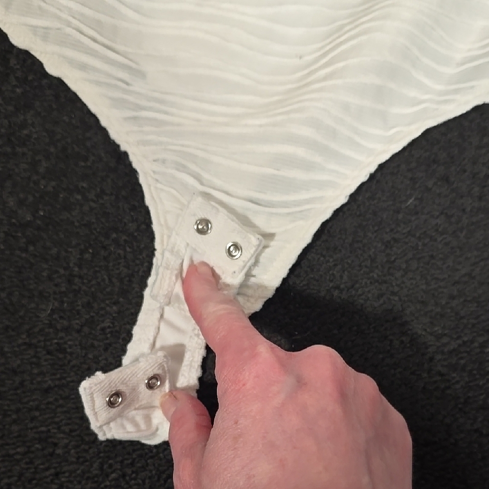 Princess Polly White Textured Bodysuit - Picture 3 of 6